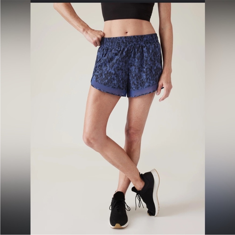 Athleta Mesh Run Racer 4” Women's Athletic Shorts Blue Black Size XL